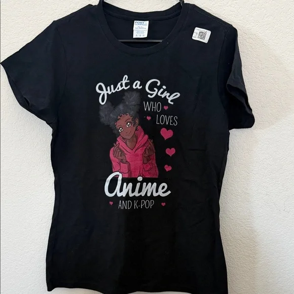 Black Tee with Anime and K-Pop Design - Picture 1 of 2